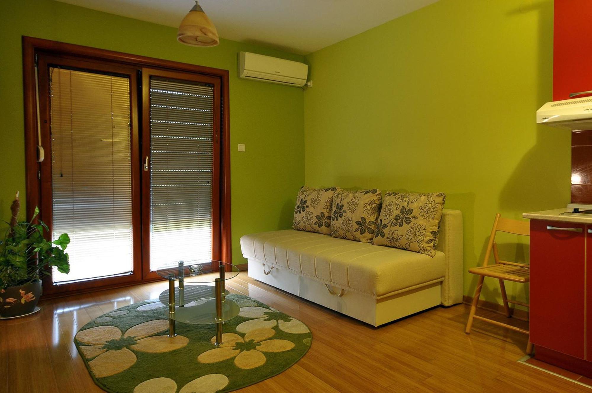 Iwa Centar Apartments & Wellness Vrnjačka Banja Dış mekan fotoğraf