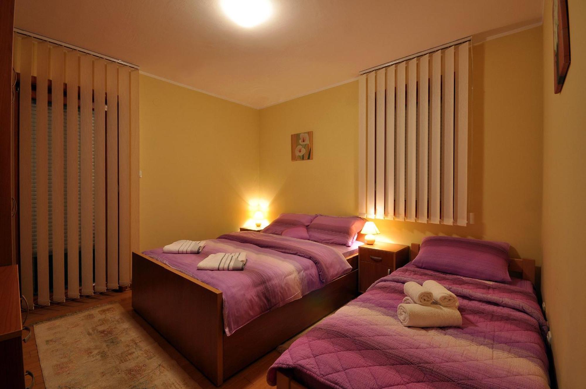 Iwa Centar Apartments & Wellness Vrnjačka Banja Dış mekan fotoğraf