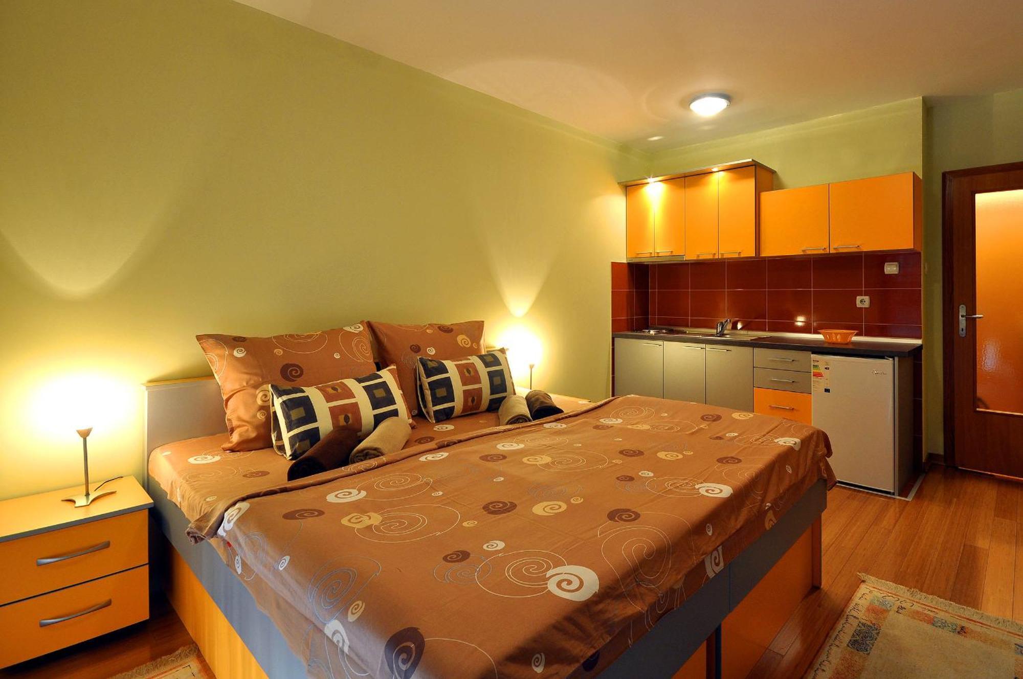Iwa Centar Apartments & Wellness Vrnjačka Banja Dış mekan fotoğraf