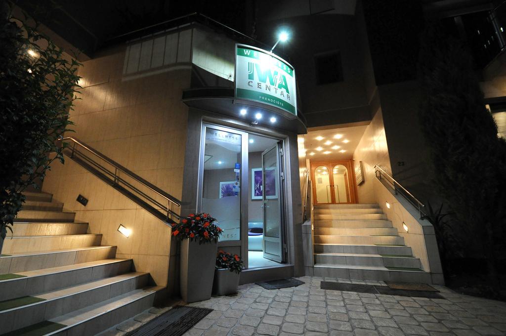 Iwa Centar Apartments & Wellness Vrnjačka Banja Dış mekan fotoğraf